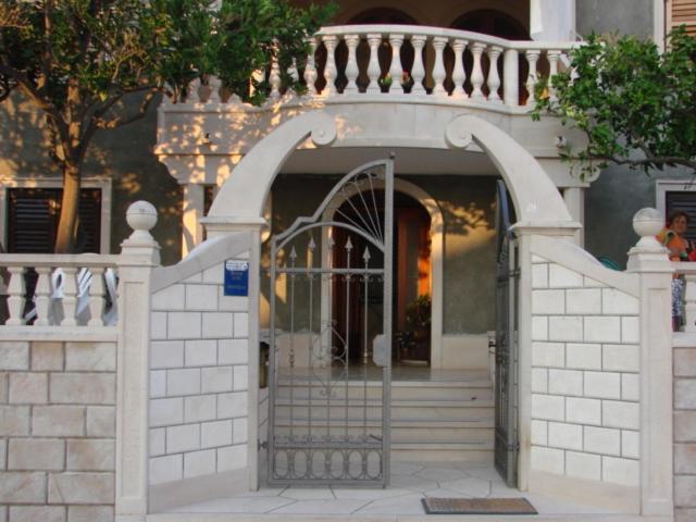Vila Anita Sumartin Dış mekan fotoğraf